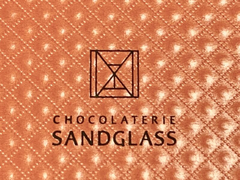 Chocolaterie Sandglass:ボンボンショコラの飾り箱の写真。